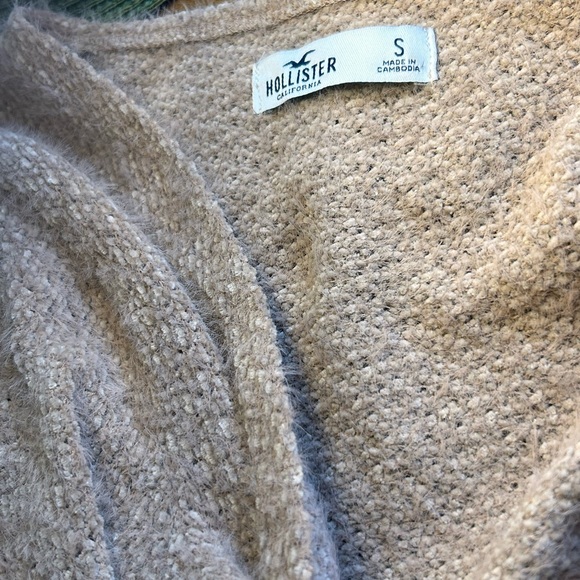 Hollister tie crop sweater! - Picture 3 of 3